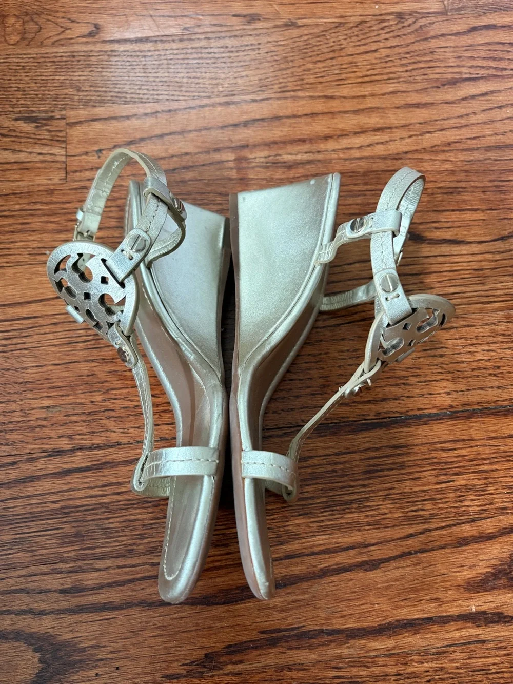 Tory Burch Miller gold wedge sandal Women’s Size 6
